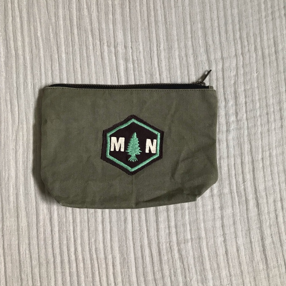 Patina Minnesota “MN” zip pouch